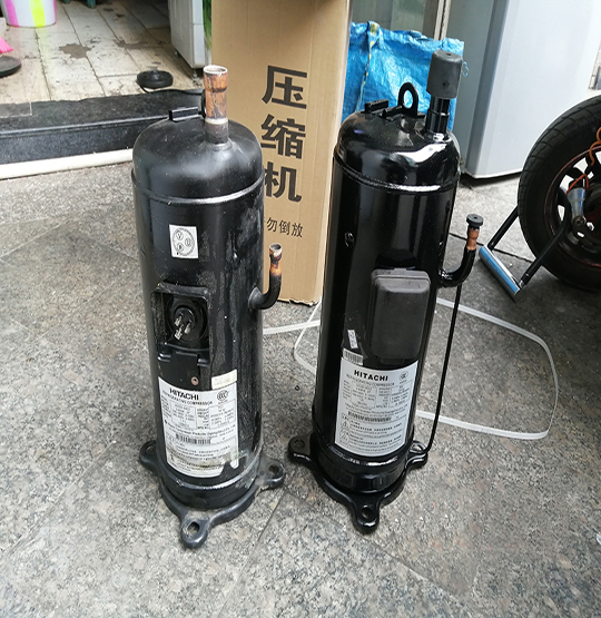 保亭中央空调压缩机的更换维修